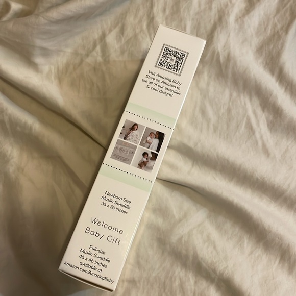 Amazing Baby Muslin Swaddle Zebra Print - Picture 4 of 8